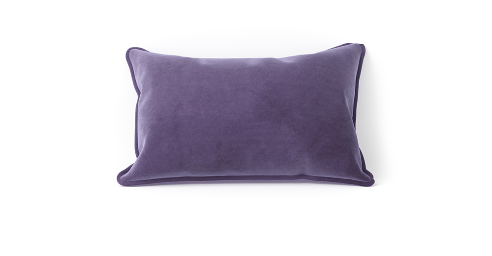 Декоративная подушка (40х60) фиолетовая